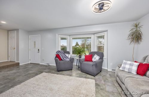 2253 Fawnwood Dr, Grand Rapids MI 49508-6519 exterior