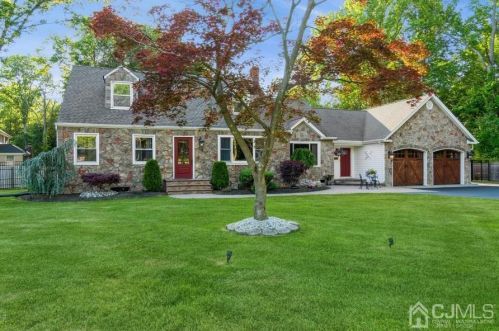 422 Cottrell Rd, Old Bridge, NJ 08857