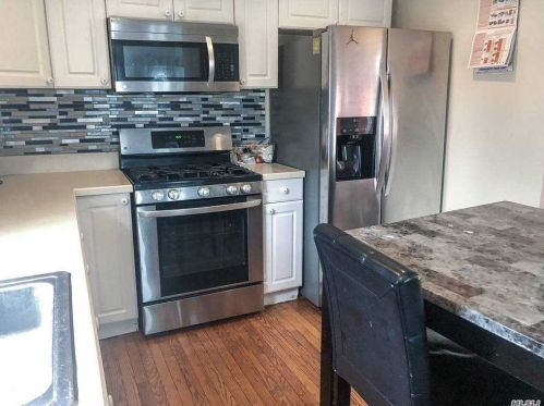 6 Vondran St, Huntington Station NY exterior