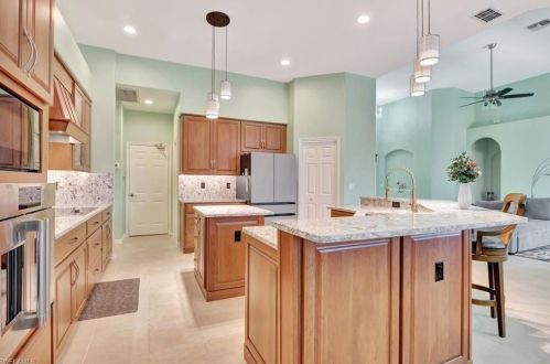 14802 Fripp Island Ct, Naples FL exterior