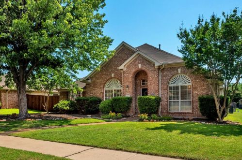 4304 Sandalwood Ln, Frisco TX 75035-8481 exterior
