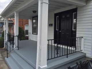 8 Penn St, Hanover PA  17331-1924 exterior