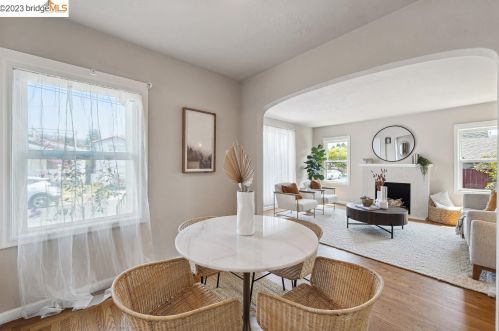 944 Ky Rte, Berkeley CA 94706-1423 exterior