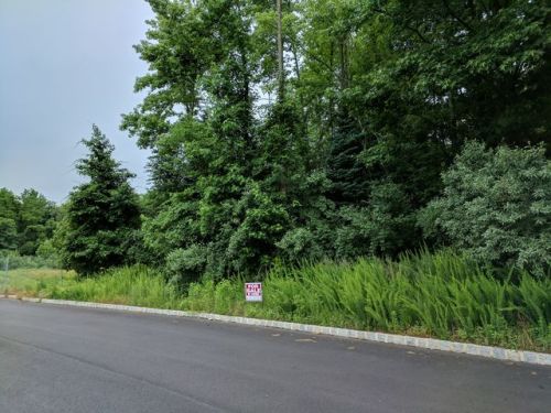 33 Keller Ave, Cookstown, NJ 08511-1207