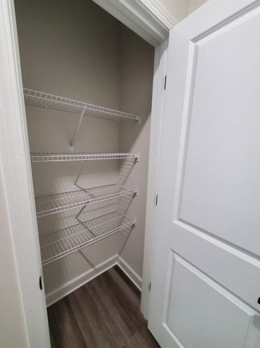 2008 Main St, Atlanta GA  30318-0016 exterior