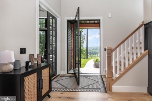 2054 Church Rd, Hummelstown PA exterior