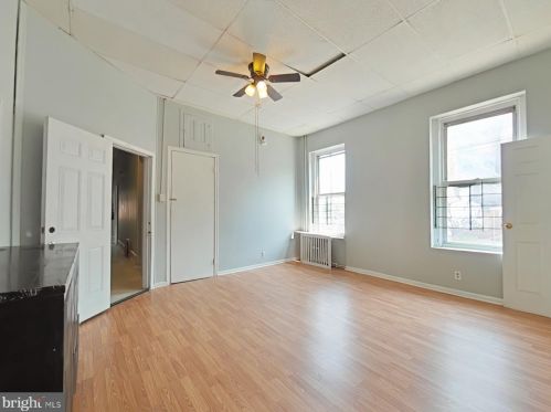 1422 Diamond St, Philadelphia PA 19122-1721 exterior