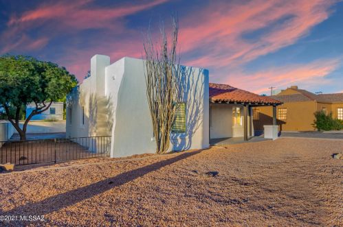 2109 Grant Rd, Tucson AZ  85719-3412 exterior