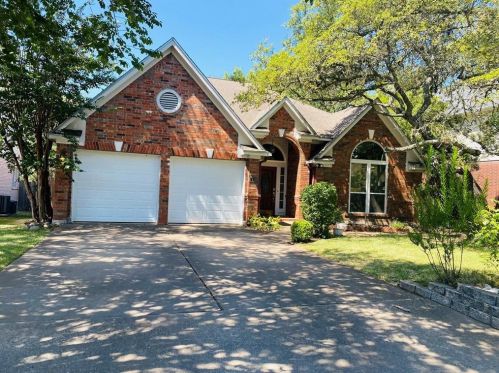 11107 Crossland Dr, Austin TX  78726-1322 exterior