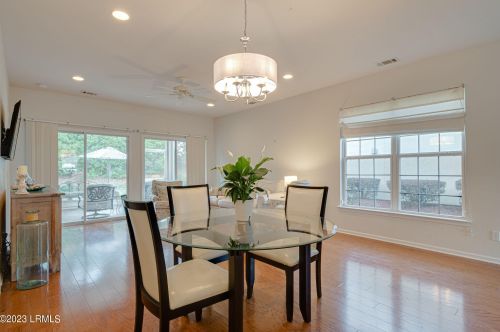 19 Beaufort Riv Rd, Bluffton SC 29909-6220 exterior