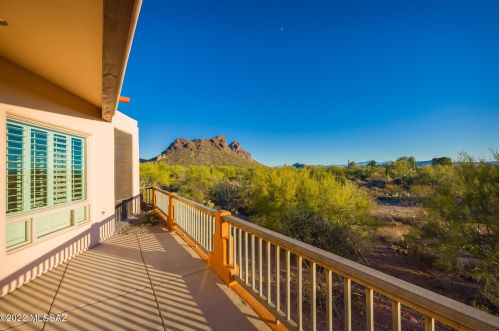 2240 Lone Star Pl, Tucson AZ  85713-6732 exterior