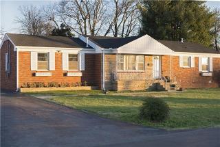 117 Meade Dr, Lebanon, TN 37087-3211