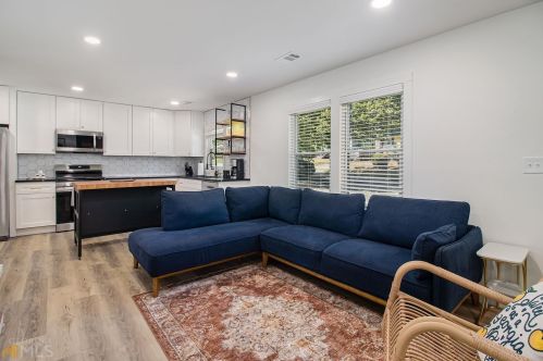 220 Birch St, Atlanta GA  30354-1210 exterior