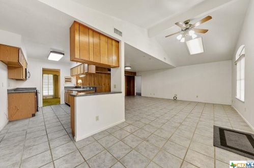 4334 Springview Dr, San Antonio TX 78222-3707 exterior