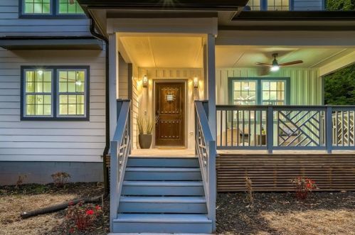 1415 Almont Dr, Atlanta GA 30310-3756 exterior