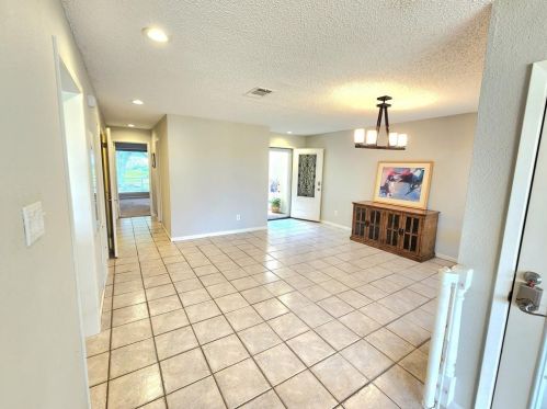 41 April Hl, Montgomery TX 77356-5923 exterior