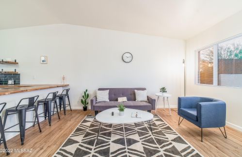 3201 Cherry Ave, Tucson AZ  85719-2219 exterior