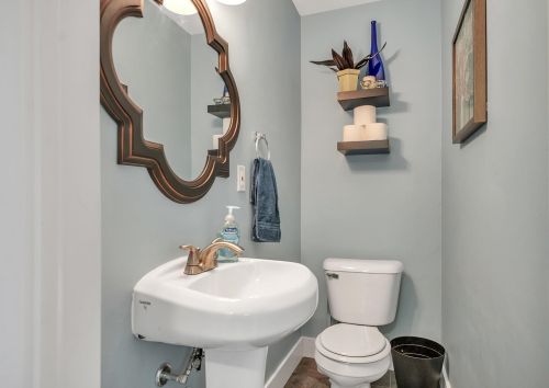 1205 Griswold St, Grand Rapids MI 49507-3814 exterior