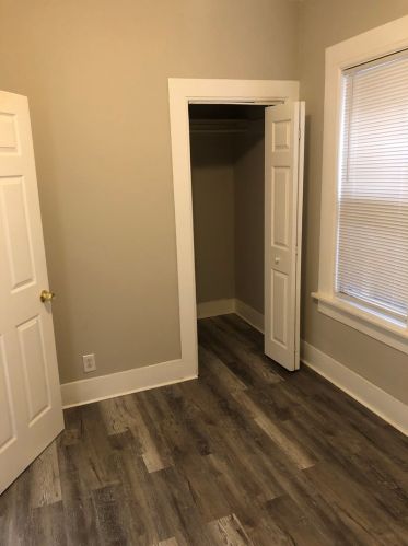 837 Homan Ave, Chicago IL 60655-2610 exterior