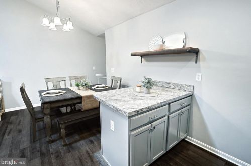 813 Middle St, Hanover PA 17331-2031 exterior