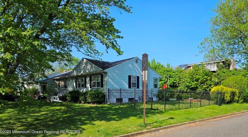 1225 Barbour Ave, Point Pleasant Beach, NJ 08742-4020