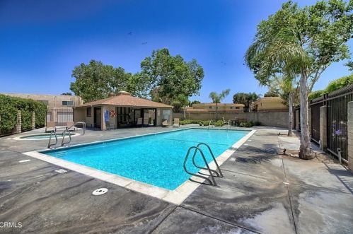 3131 Kelp Ln, Oxnard CA 93035-1665 exterior