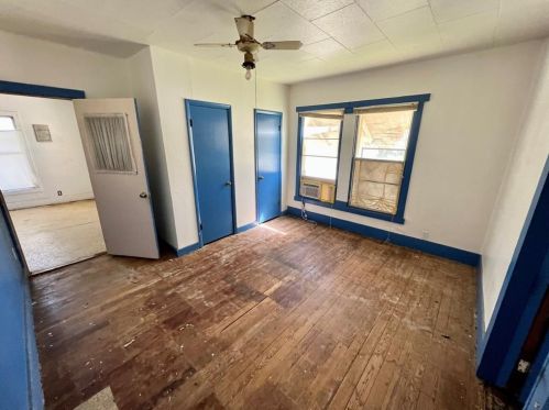 1107 Remington St, Graham TX 76450-2721 exterior