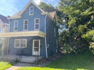 1214 Goe Ave, Pittsburgh PA  15212-1910 exterior