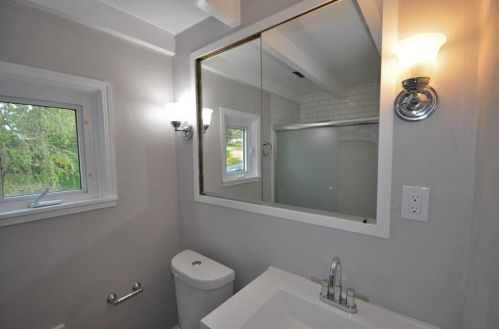 2215 Country Club Dr, Pittsburgh PA  15241-2333 exterior