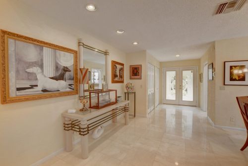 75 Hampshire Ln, Boynton Beach FL 33436-7403 exterior