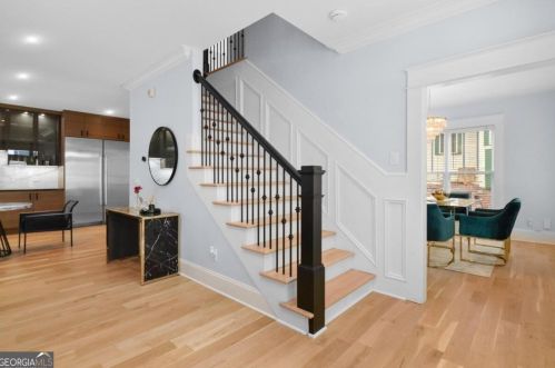 560 Morgan St, Atlanta GA 30308-2821 exterior