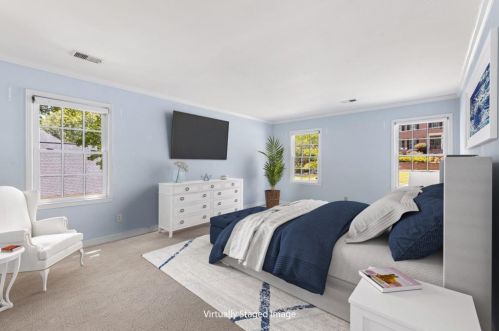 4767 Dunwoody Sta Dr, Atlanta GA 30338-4703 exterior