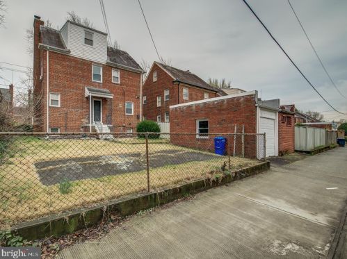 1323 Tewkesbury Pl, Washington DC 20012-2635 exterior