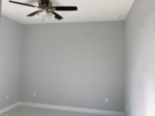 3677 8 Ave, Naples FL 34120-0051 exterior