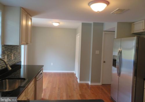 9703 Glen Ave, Silver Spring MD 20910-1132 exterior