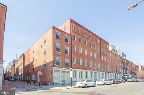 22 Front St, Philadelphia PA  19106-3354 exterior