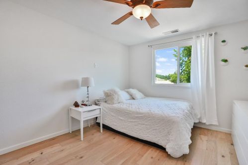 3116 Collingswood Dr, Folsom CA  95762-6214 exterior