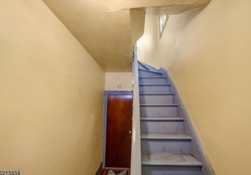 426 Highland Ave, Passaic Park NJ  07055-3223 exterior