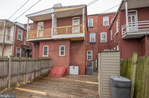 355 Ross St, Lancaster PA 17602-1941 exterior