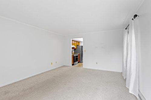 108 Cocheco St, Dover NH 03820-3506 exterior