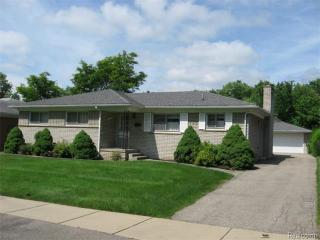 16943 Kinloch, Detroit MI  48240-2227 exterior