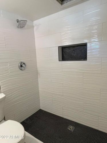 8816 1st St, Phoenix AZ  85020-2802 exterior