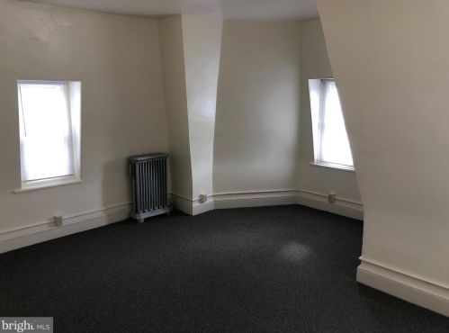 261 York St, Pottstown PA  19464-5294 exterior