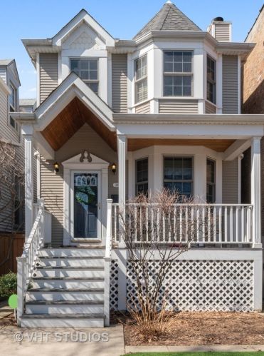 3854 Central Park Ave, Chicago, IL 60618-4103