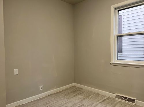 2334 19 St, Milwaukee WI 53215-3006 exterior