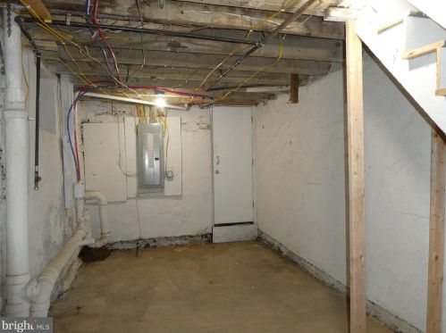 4935 Franklin St, Philadelphia PA  19120-3713 exterior