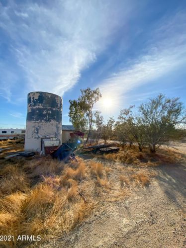 37215 20th St, Phoenix AZ 85006-2325 exterior