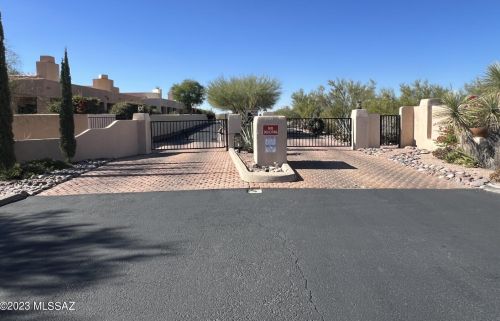 4630 Red Mesa Dr, Tucson AZ  85718-3565 exterior