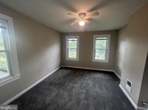 6302 Irving Ave, Camden NJ 08109-2420 exterior