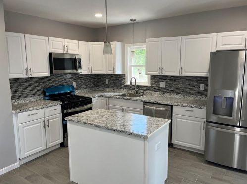 338 Mason St, Woonsocket RI  02895-5023 exterior